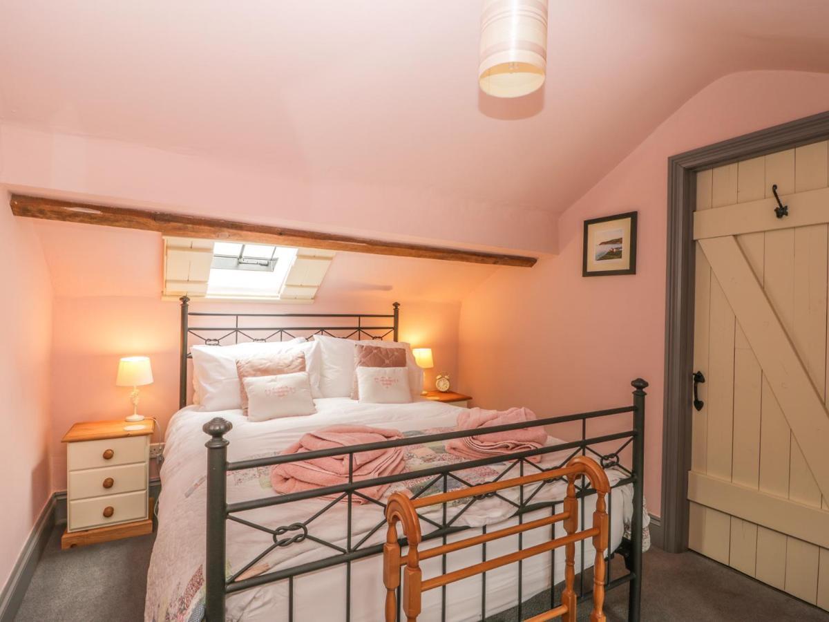 Honey Bee Cottage Scarborough Extérieur photo